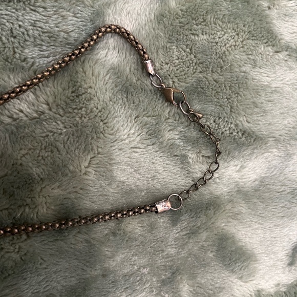 Multicolor Floral Pendant Necklace - Picture 5 of 5